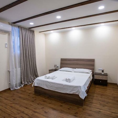 Dada - Cozy Apartment In The Center Of Tbilisi Exterior photo