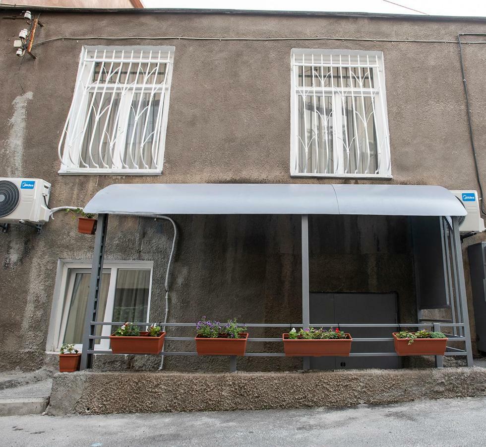 Dada - Cozy Apartment In The Center Of Tbilisi Exterior photo